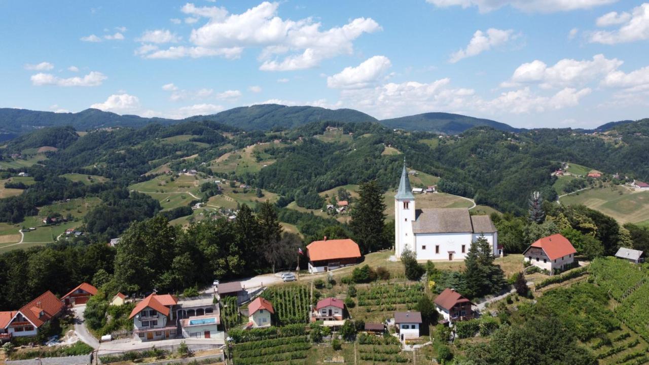 Vineyard Paradise Senica Dramlje ภายนอก รูปภาพ